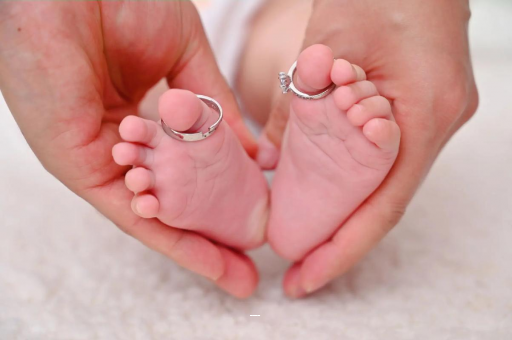 兴安盟宝宝挤眼睛是怎么回事 兴安盟宝宝挤眼睛是怎么回事